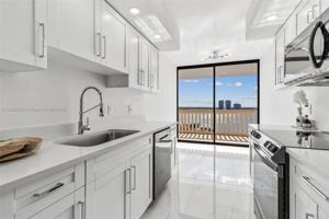 1000 Island Blvd Unit 1412