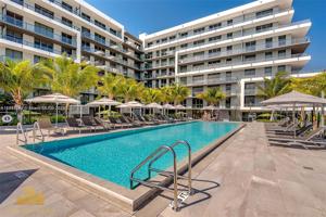 2960 NE 207th St Unit 909