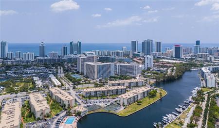 600 Three Islands Blvd