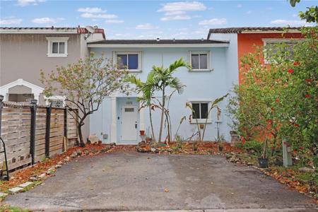 1079 SE 12th Ter
