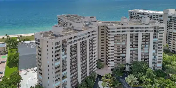 5100 N Ocean Blvd