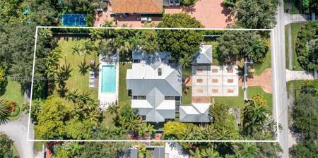 8325 SW 52nd Ave