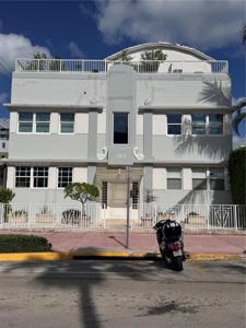 361 Collins Ave