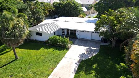 2643 NE 26th Ter