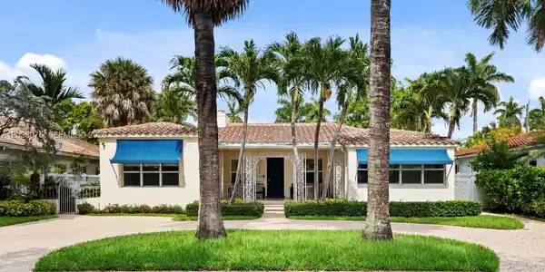 7611 Miami View Dr