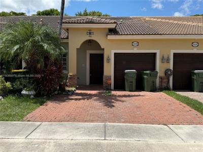 1230 NE 32nd Ave