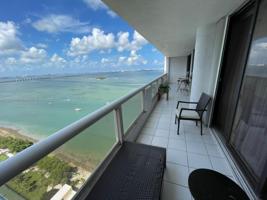 1717 N Bayshore Dr Unit A-3035