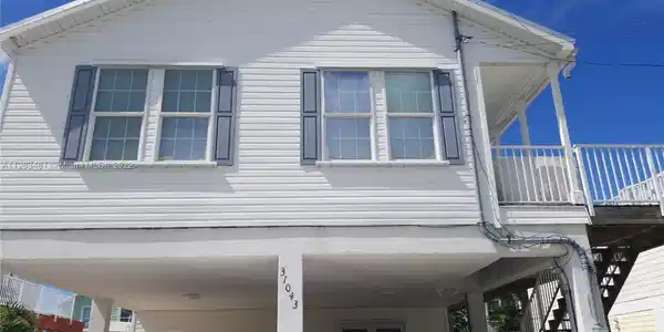 31043 Avenue C
