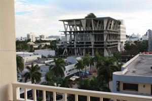 1300 Lincoln Rd