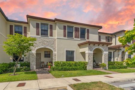 10104 SW 228th Ter