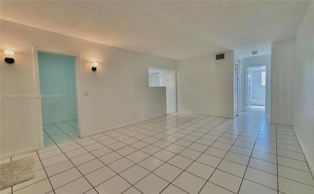 500 NE 2nd St