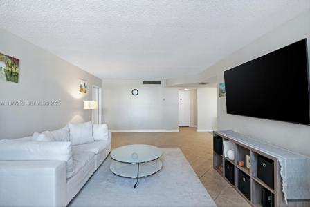 100 Golden Isles Dr