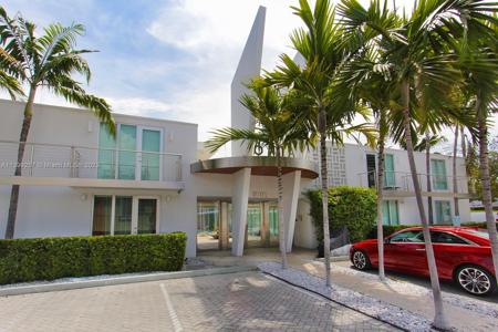 1601 West Ave Unit 105