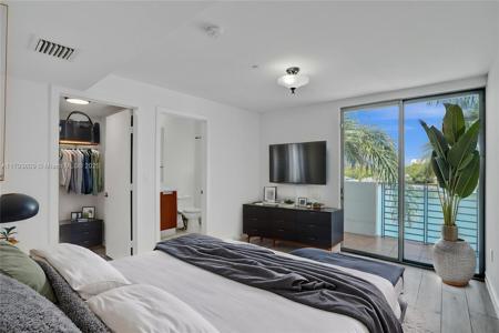 171 N Shore Dr