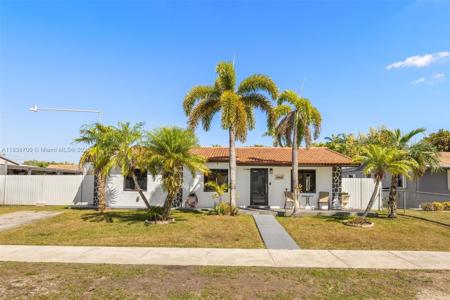 14435 SW 293rd Ter