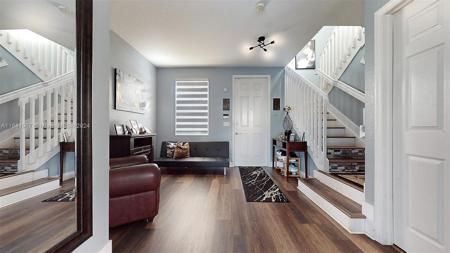 153 SE 28th Pl