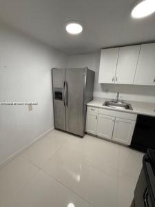 851 Three Islands Blvd