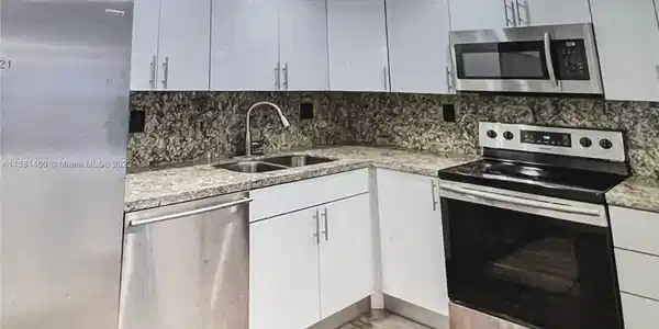 2000 Towerside Terrace