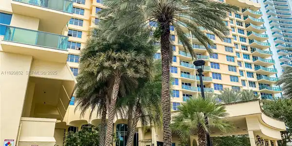 2501 S Ocean Dr