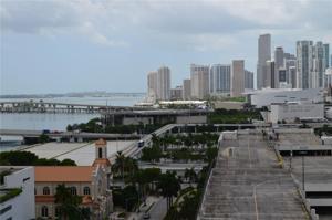 1750 N Bayshore Dr Unit 1714