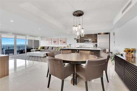 3 Grove Isle Dr