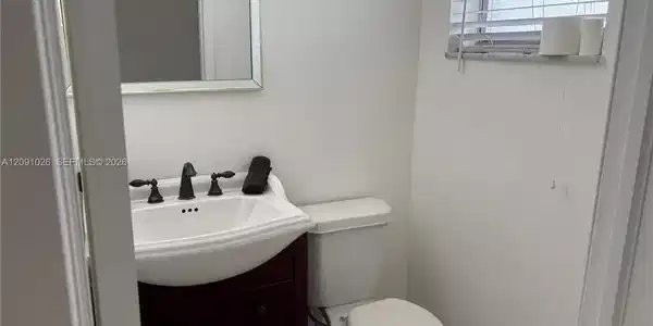 Image 2: Guest bath
