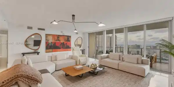 330 Sunny Isles Blvd