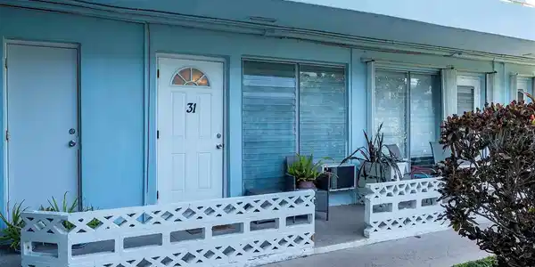 2700 NE 135th