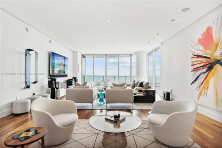2627 S Bayshore Dr