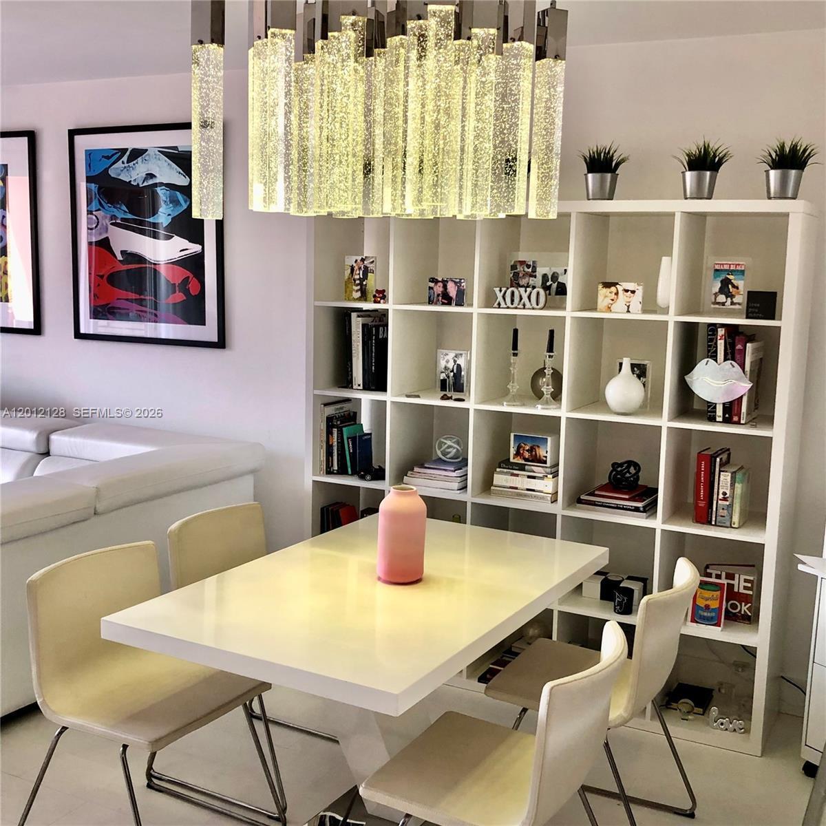 Image 2: Dining