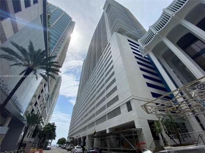 1200 Brickell Bay Dr