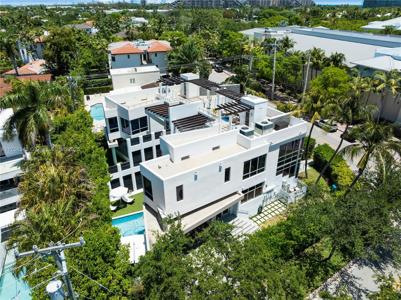 548 Fernwood Rd