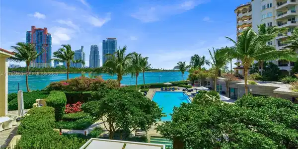 7025 Fisher Island Dr