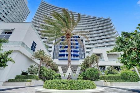 3101 Bayshore Dr
