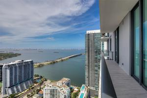 501 NE 31st St Unit 4010