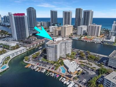 100 Golden Isles Dr