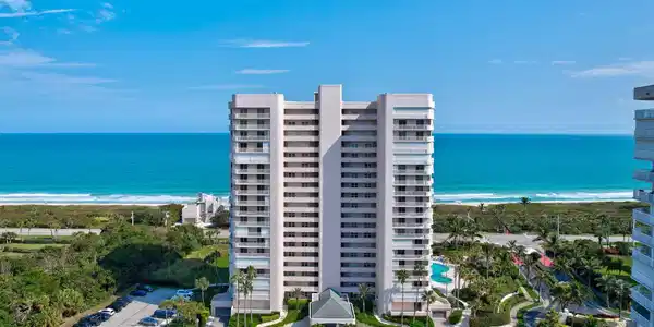 5051 N Highway A1a