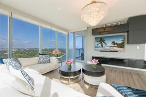 601 NE 36th St Unit 2301