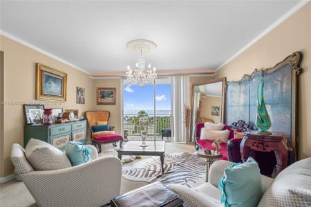 770 Claughton Island Dr
