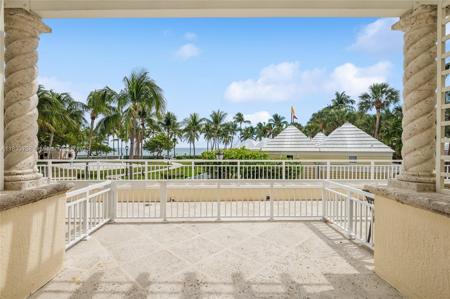 791 Crandon Blvd