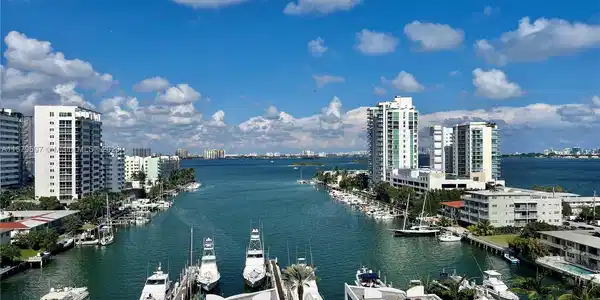 7900 Harbor Island Dr Unit 1014