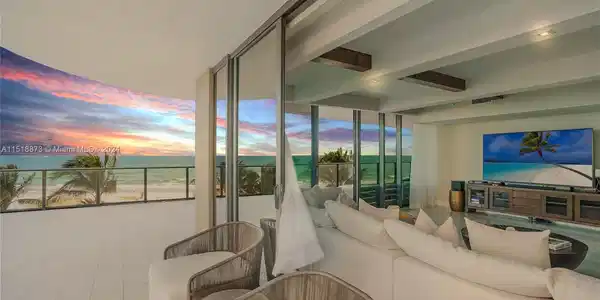 730 N Ocean Blvd