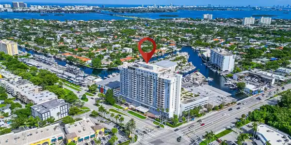 13499 Biscayne Blvd