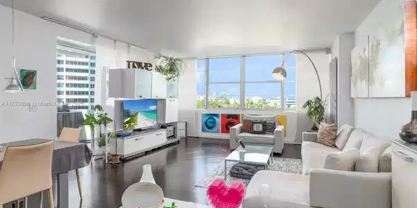 20 Island Ave