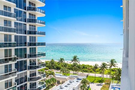 4747 Collins Ave