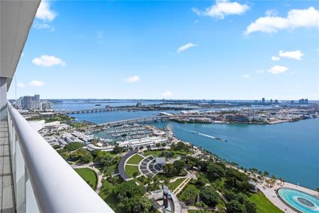 50 Biscayne Blvd