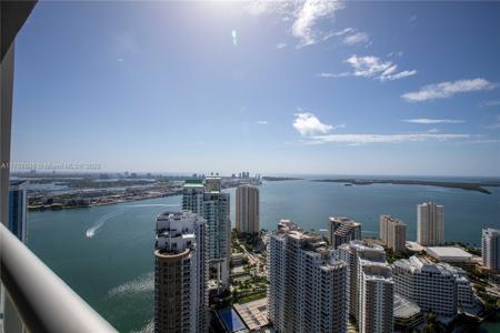 475 Brickell Ave