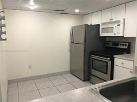 555 NE 15th St Unit 20E