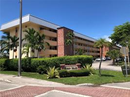 3551 NE 169th St Unit 111