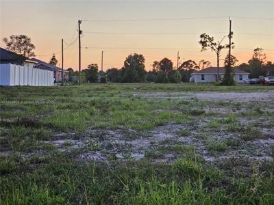 4138 NW 38th Place